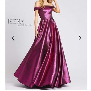 ‼️SOLD‼️ NWOT leena for Mac Duggal  Metallic Pink Gown
